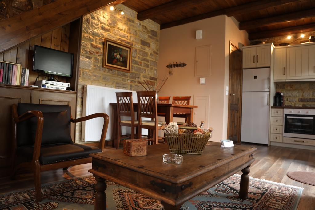 Guesthouse Amalia Kalesménon 외부 사진