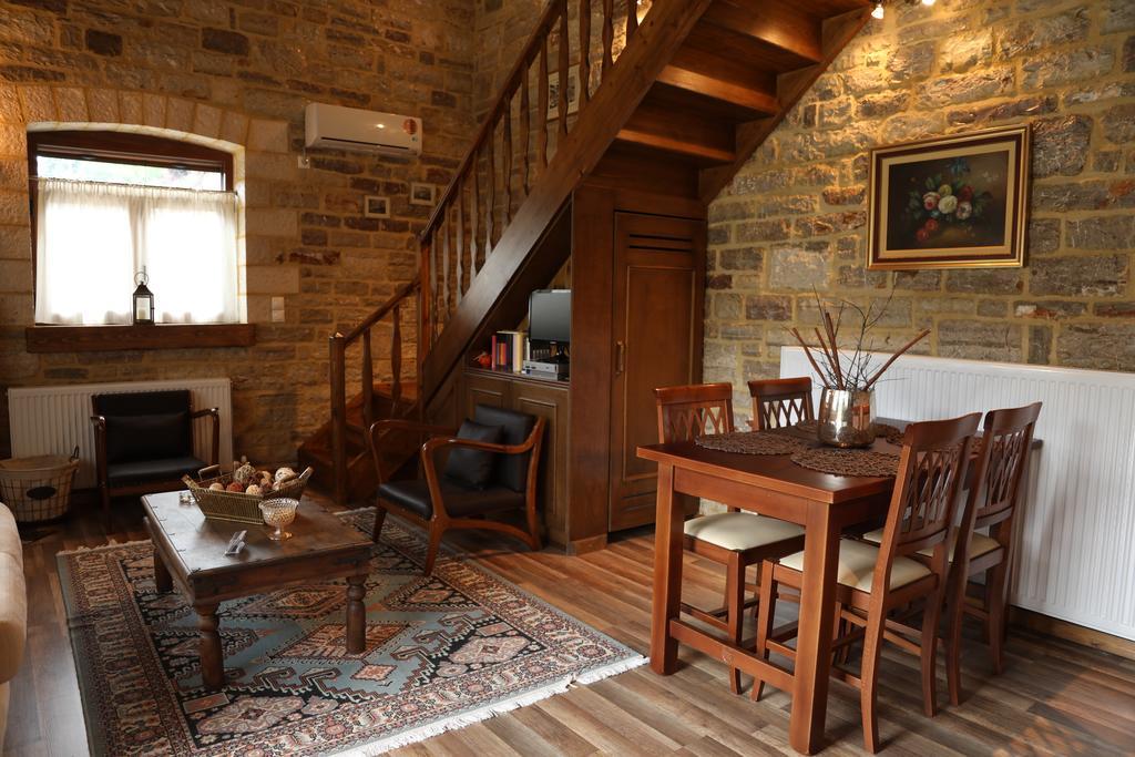 Guesthouse Amalia Kalesménon 외부 사진