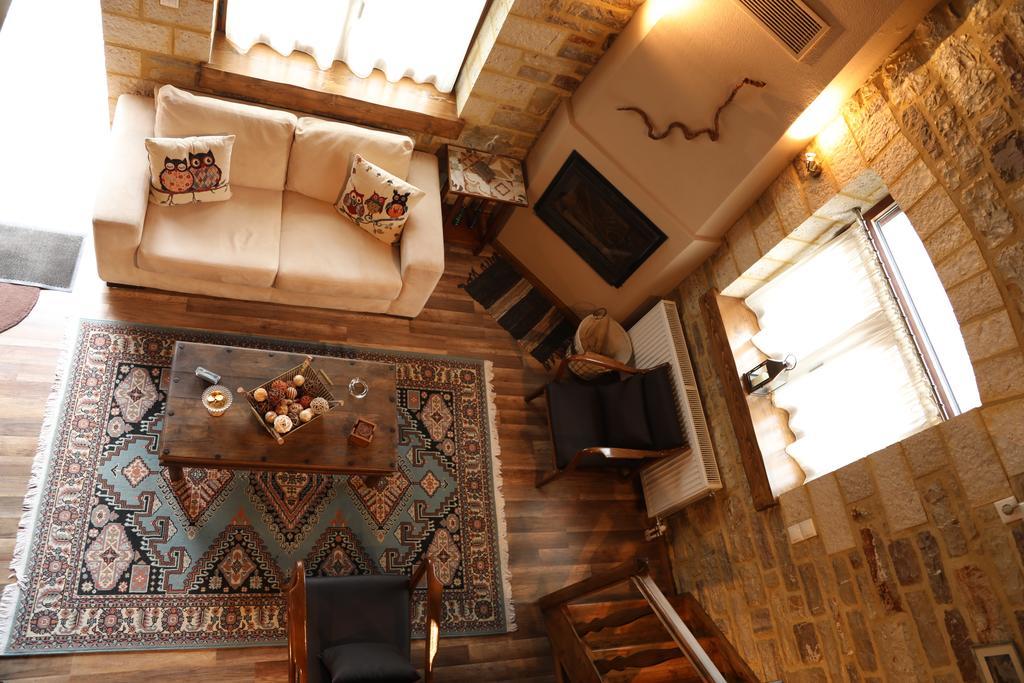 Guesthouse Amalia Kalesménon 외부 사진