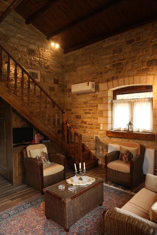 Guesthouse Amalia Kalesménon 외부 사진